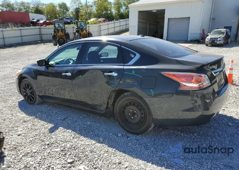 2015 Nissan Altima 2.5 из США, поврежденный, VIN 1N4AL3APXFN334207